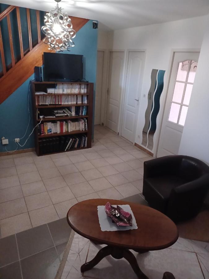 Dynamique Et Splendide Appartement Bourgoin-Jallieu Buitenkant foto