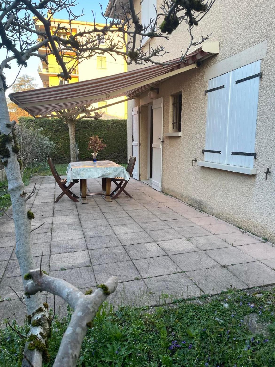 Dynamique Et Splendide Appartement Bourgoin-Jallieu Buitenkant foto